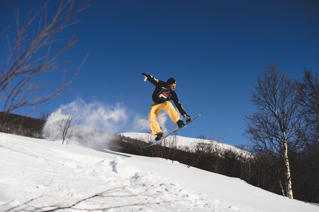 Bei Stürzen auf die Hand wie beim Snowboarden können die verschiedenen Anteile verletzt bzw. aufgefasert und degeneriert werden.